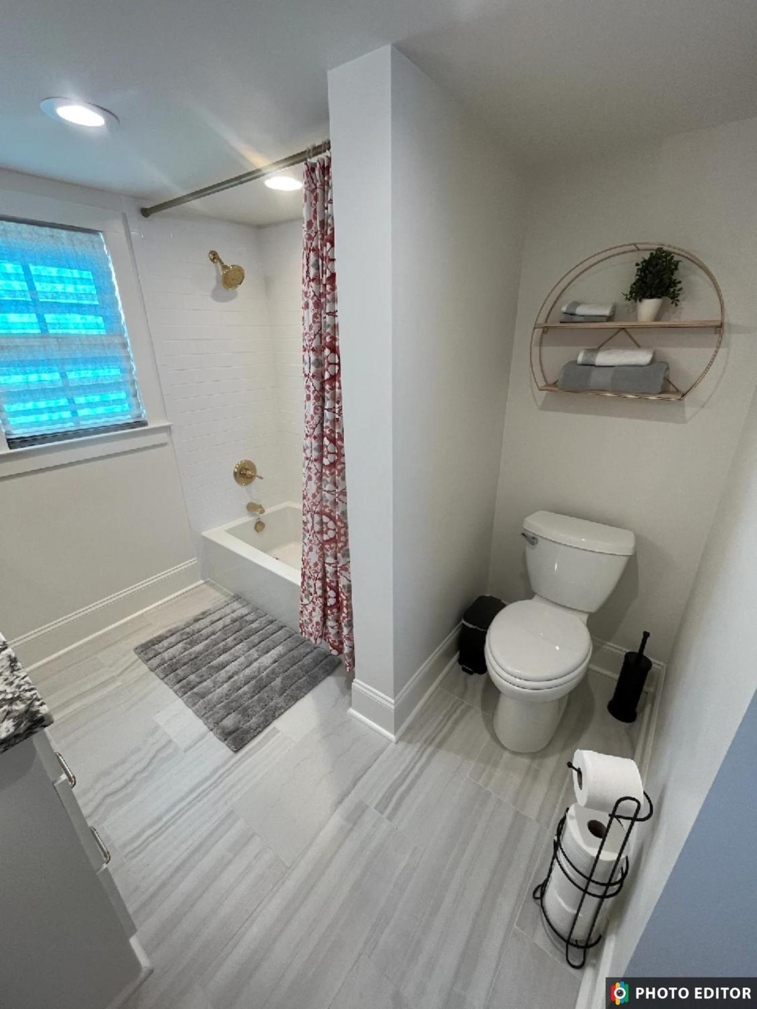 Entire Spacious Vacation Home - Close To All City Attractions นิวออร์ลีนส์ ภายนอก รูปภาพ