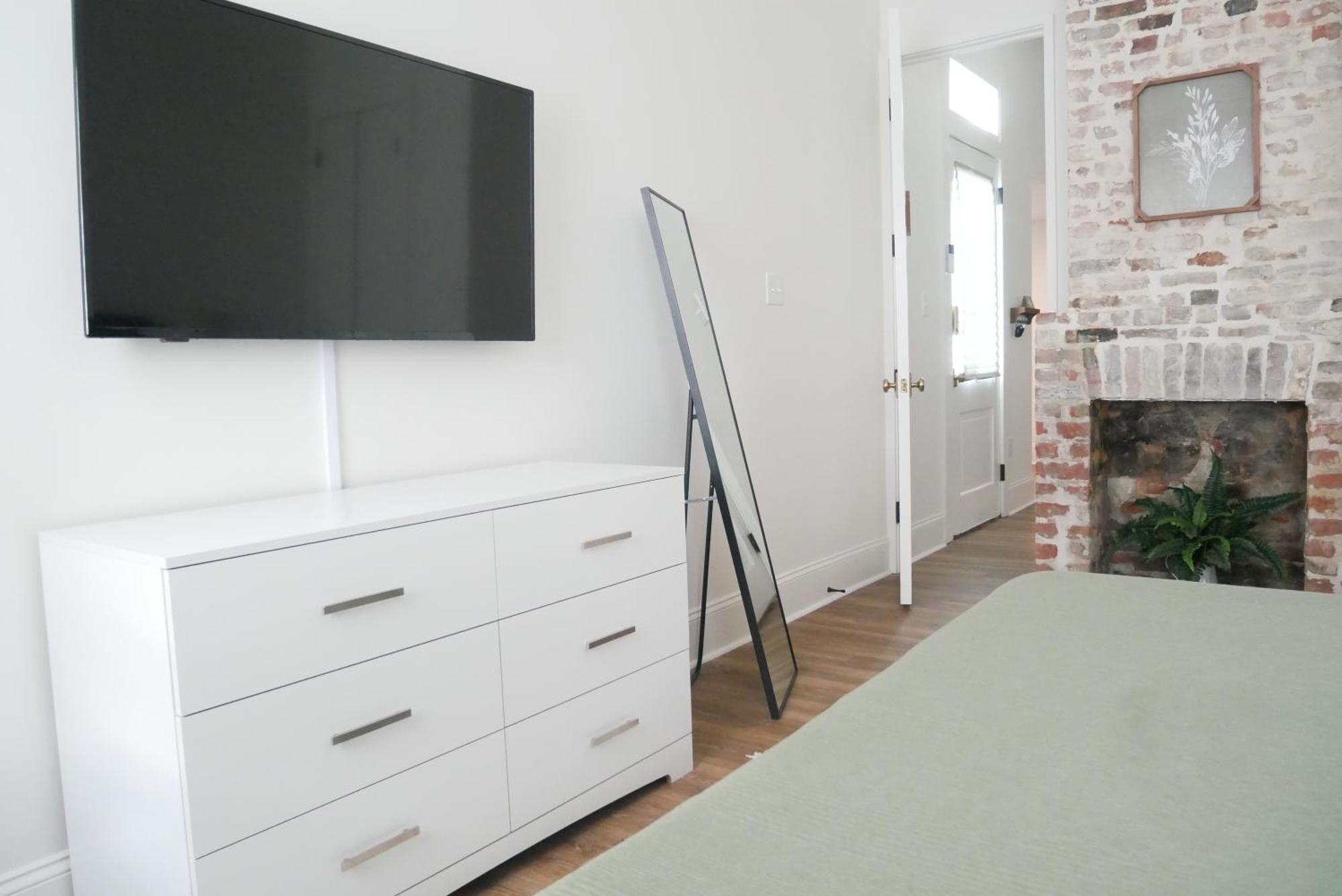 Entire Spacious Vacation Home - Close To All City Attractions นิวออร์ลีนส์ ภายนอก รูปภาพ